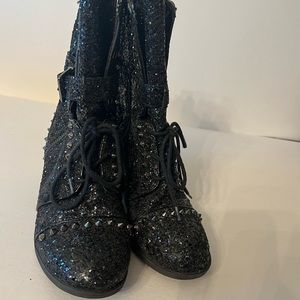Gianni Bini black sparkle lace up boots